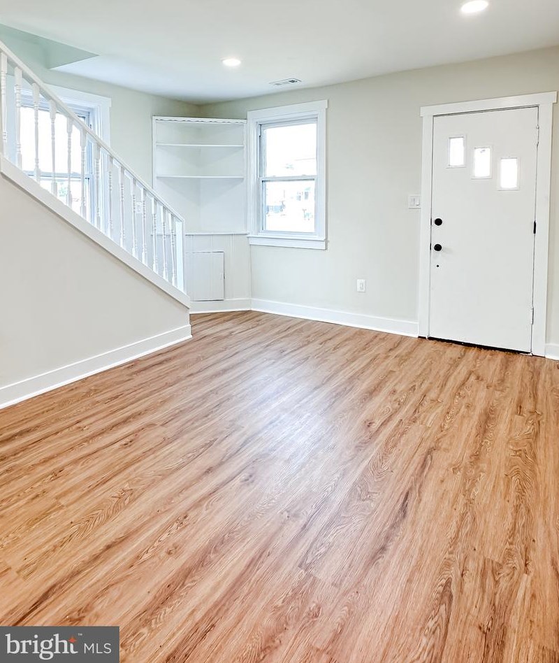 229 Ashwood Rd, Baltimore MD  21222-2302 exterior