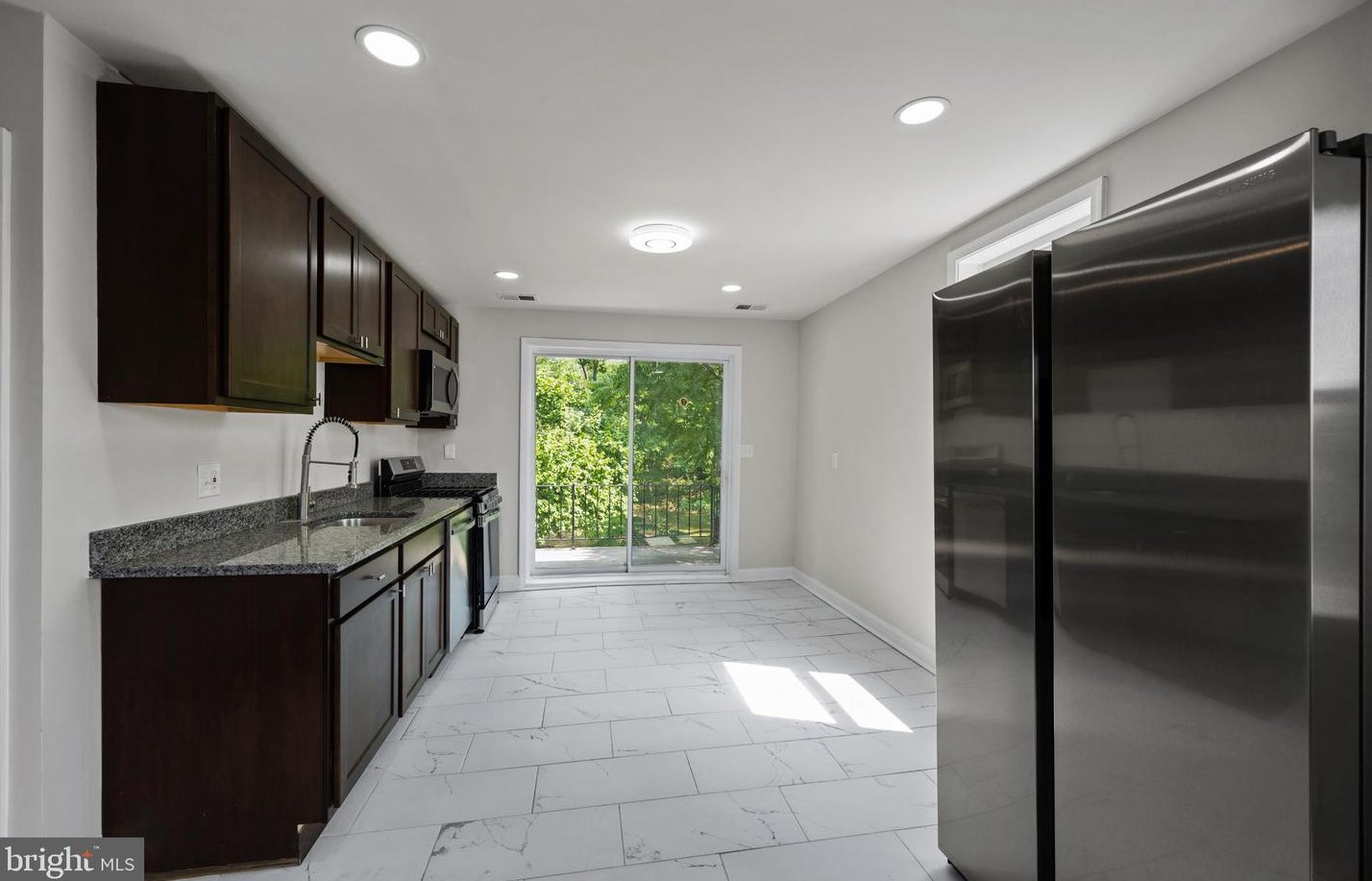 707 Norris Ln, Baltimore MD  21221-2140 exterior