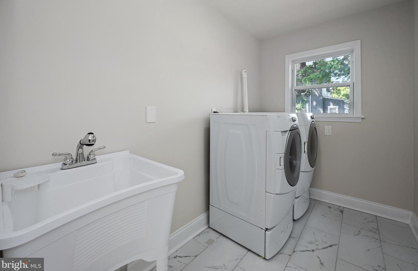 707 Norris Ln, Baltimore MD  21221-2140 exterior