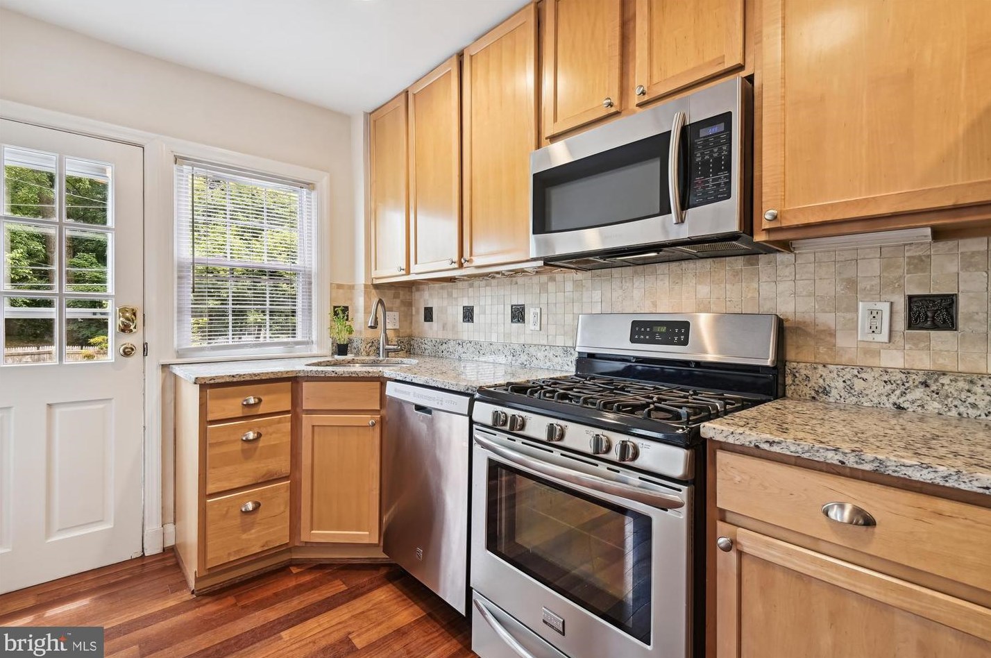 209 Gaywood Rd, Baltimore MD  21212-1710 exterior