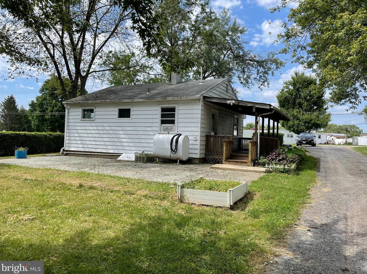 7835 Deboy Ave, Baltimore MD 21222-2718 exterior