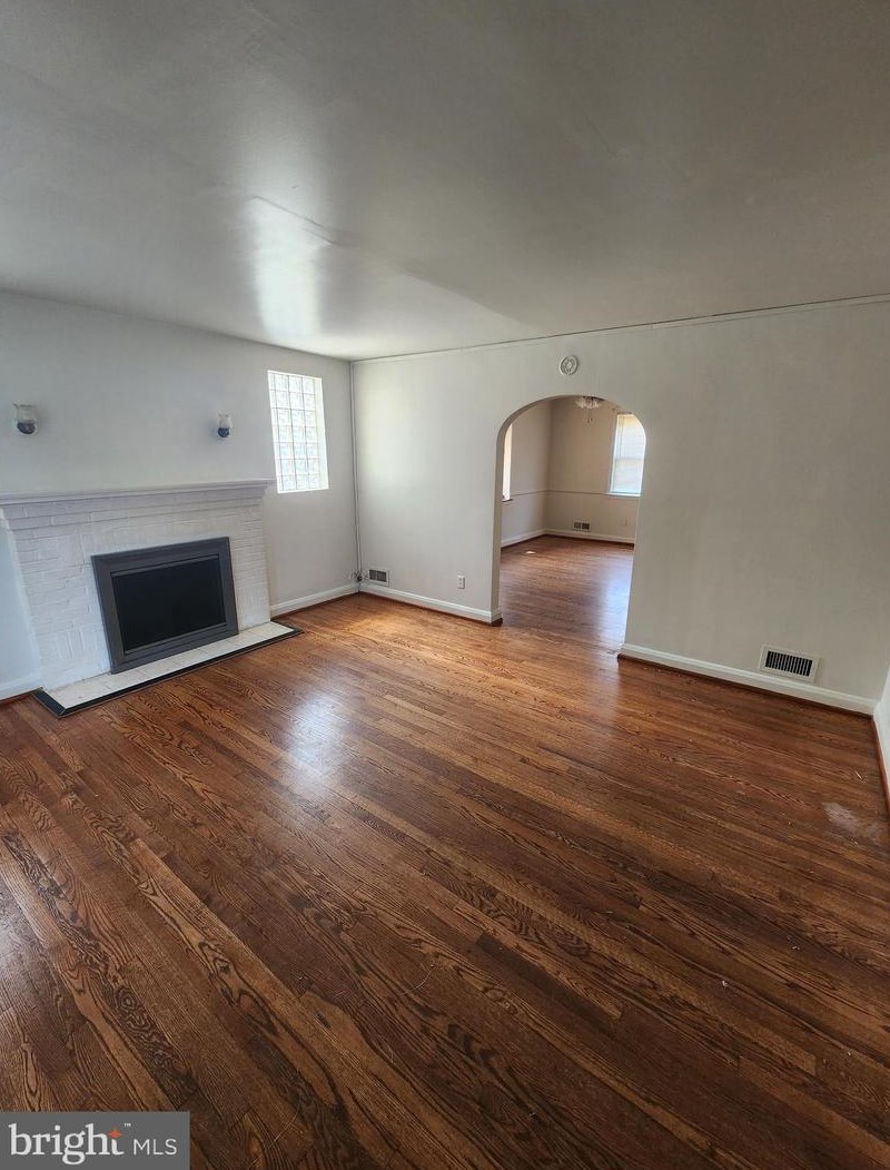 1679 Thetford Rd, Baltimore MD  21286-8131 exterior