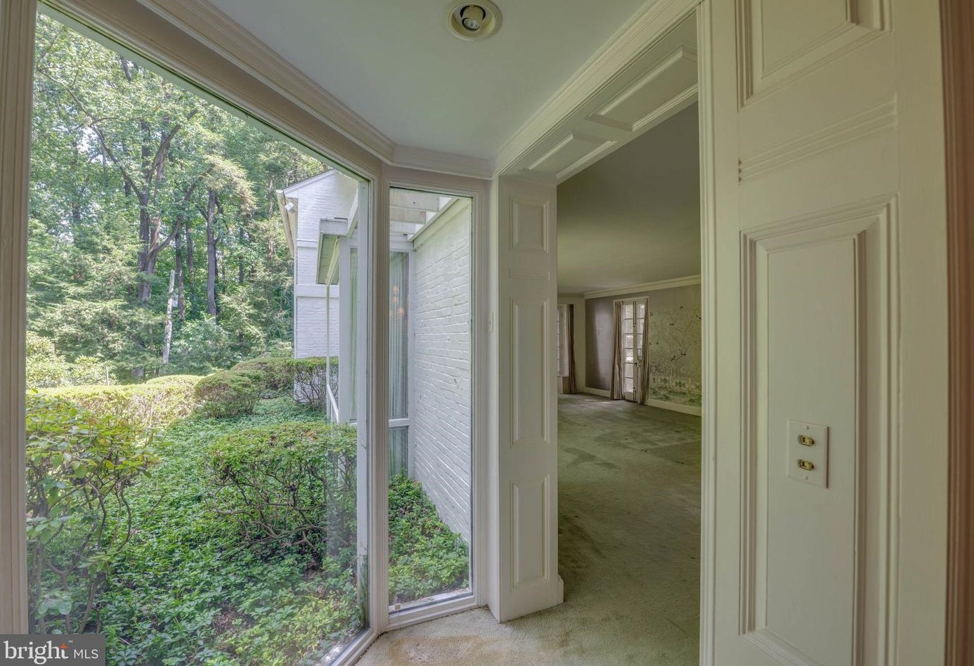 8410 Park Hts Ave, Baltimore MD 21215-6730 exterior