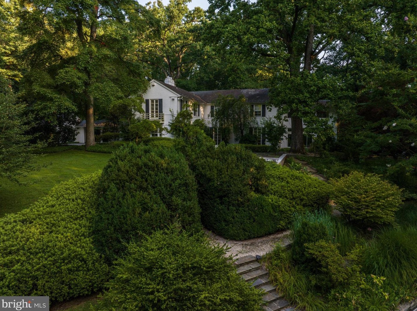 8410 Park Hts Ave, Baltimore MD 21215-6730 exterior