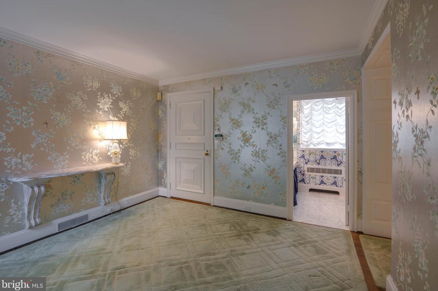 8410 Park Hts Ave, Baltimore MD 21215-6730 exterior