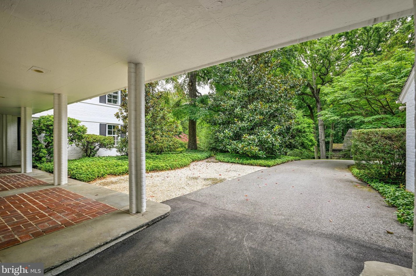 8410 Park Hts Ave, Baltimore MD 21215-6730 exterior