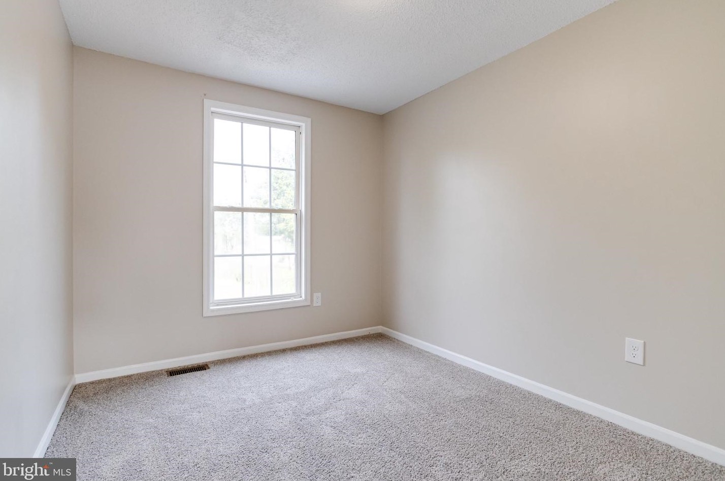 16 Chadford Ct, Baltimore MD  21220-3653 exterior