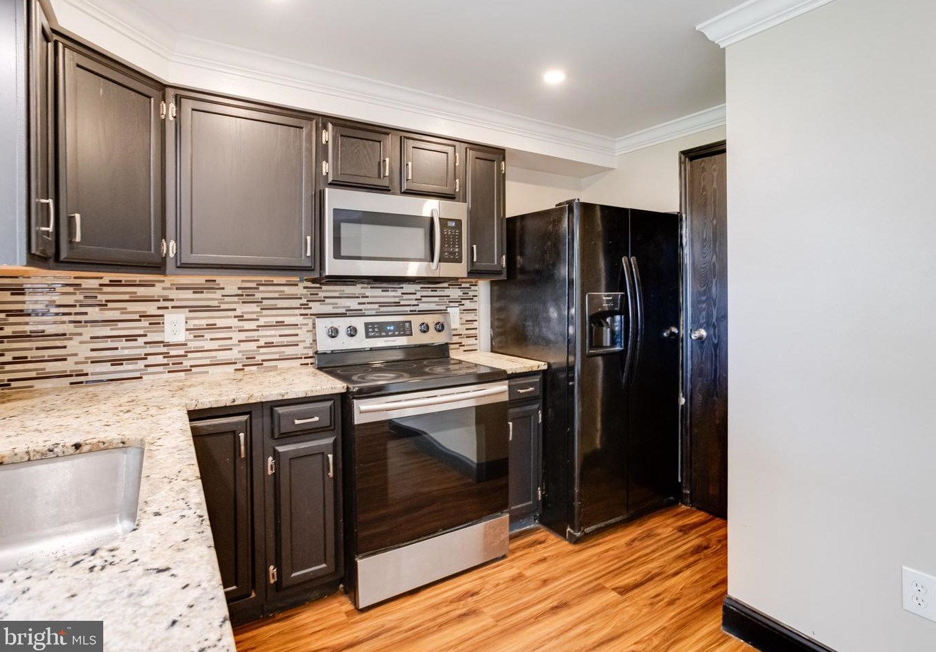 16 Chadford Ct, Baltimore MD  21220-3653 exterior