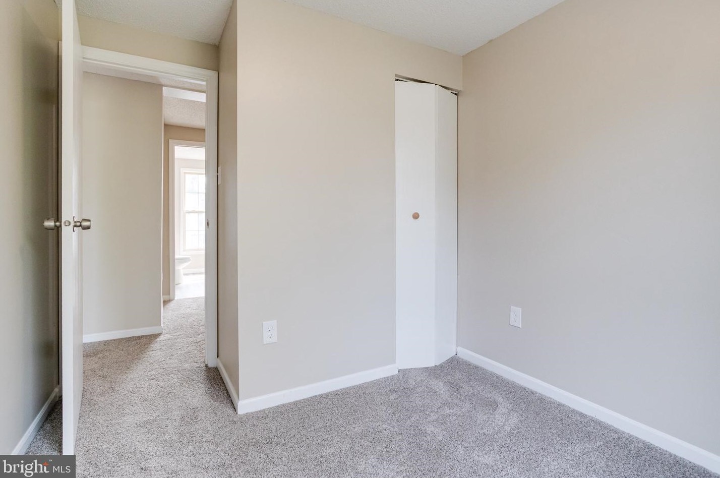 16 Chadford Ct, Baltimore MD  21220-3653 exterior