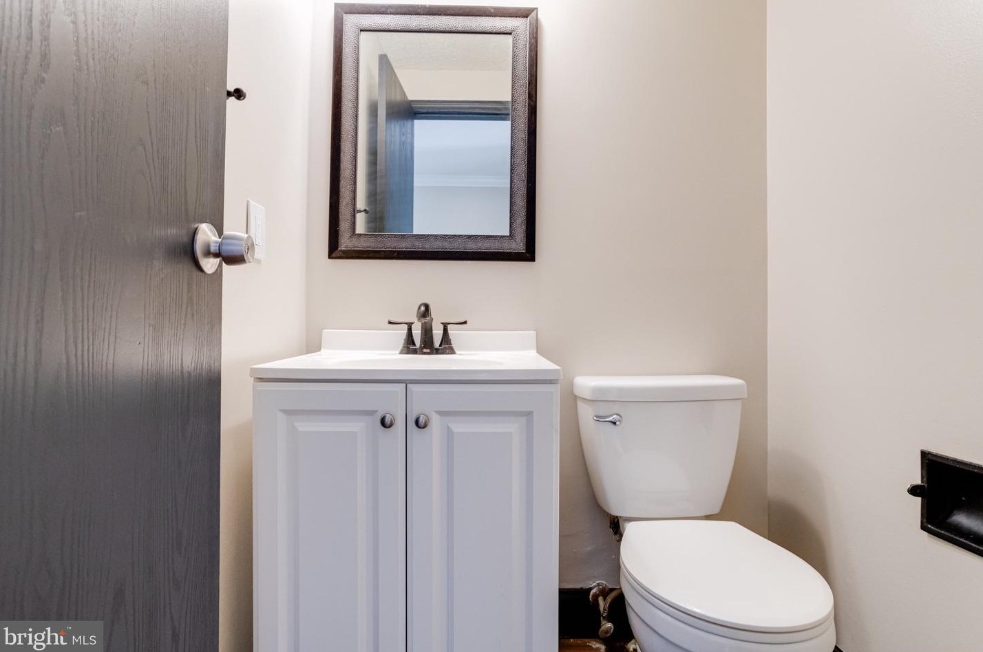 16 Chadford Ct, Baltimore MD  21220-3653 exterior