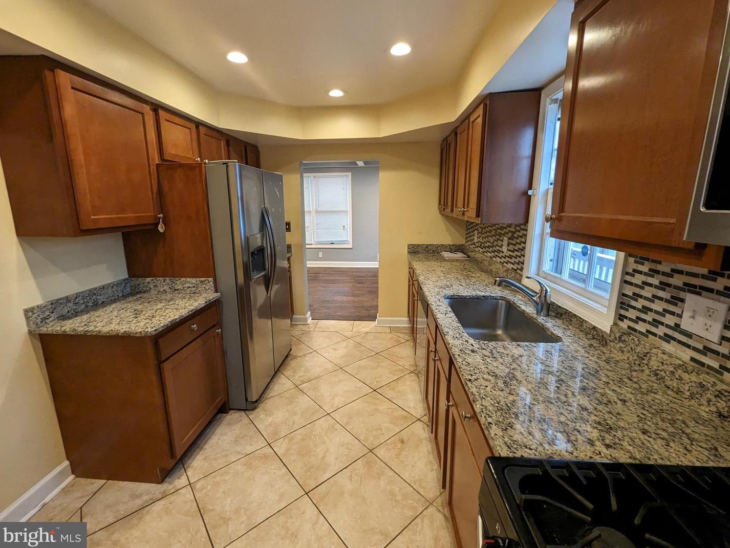 1679 Yakona Rd, Baltimore MD 21286-2348 exterior