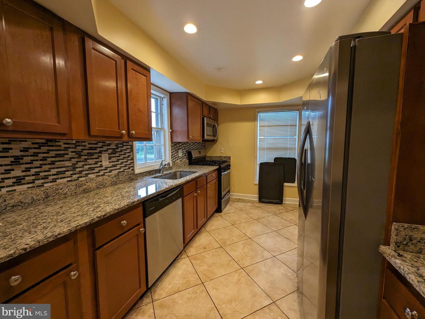 1679 Yakona Rd, Baltimore MD 21286-2348 exterior