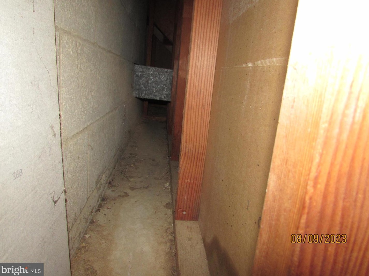 1843 Wycliffe Rd, Baltimore MD 21234-6237 exterior