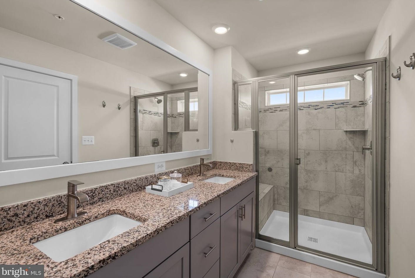 7872 Johnnycake Rd, Baltimore MD 21244-1220 exterior