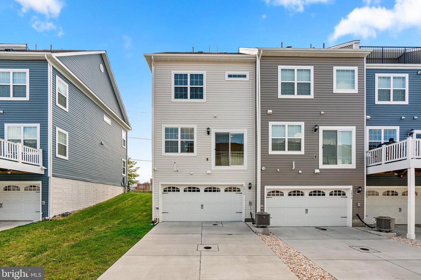 7872 Johnnycake Rd, Baltimore MD 21244-1220 exterior