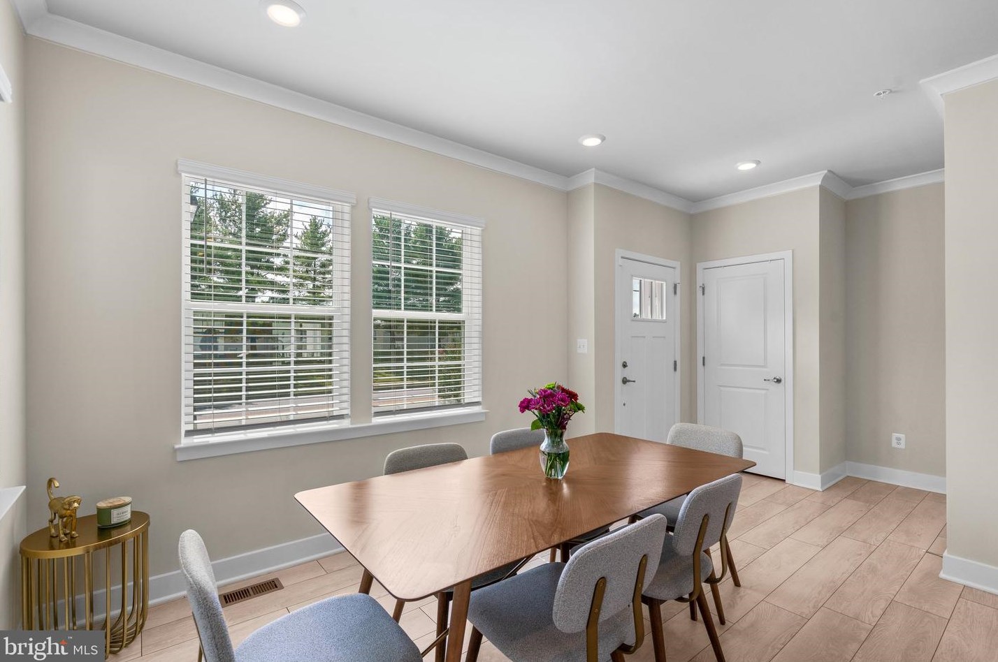 7872 Johnnycake Rd, Baltimore MD 21244-1220 exterior