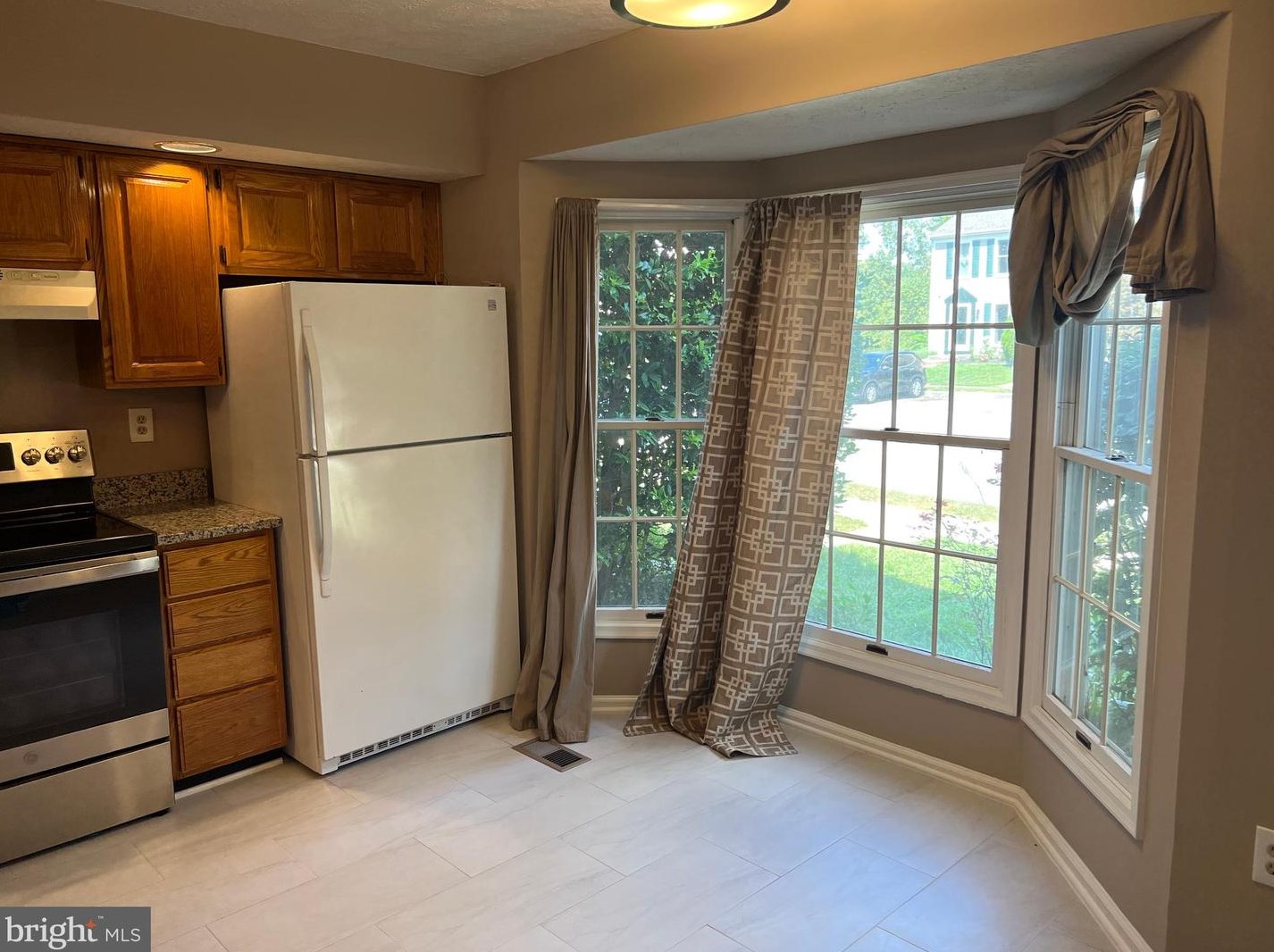 8248 Berryfield Dr, Baltimore MD  21236-5510 exterior