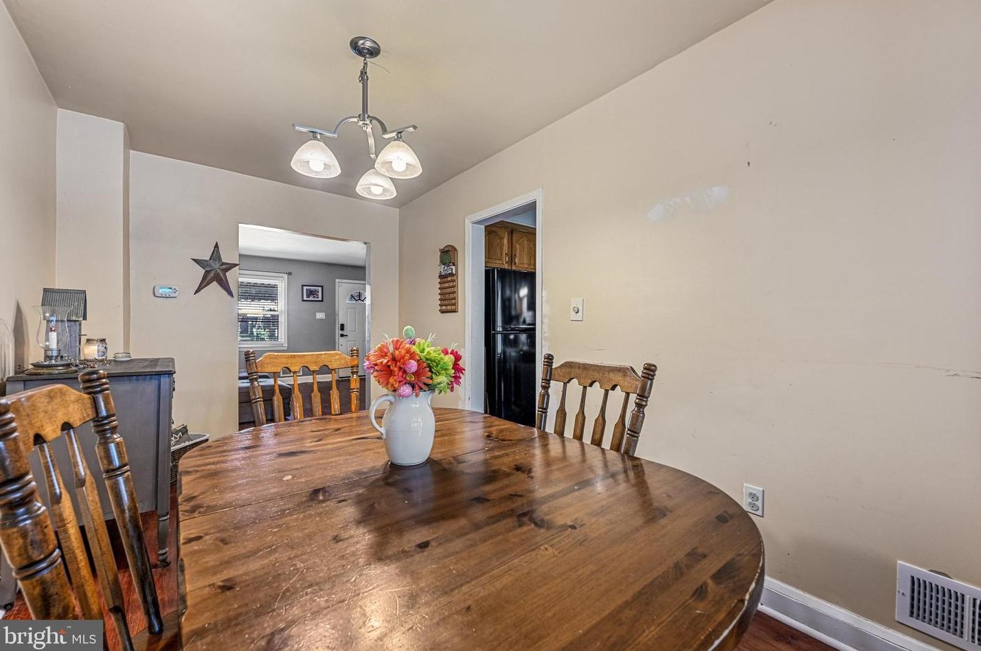 128 Riverthorn Rd, Baltimore MD 21220-4820 exterior