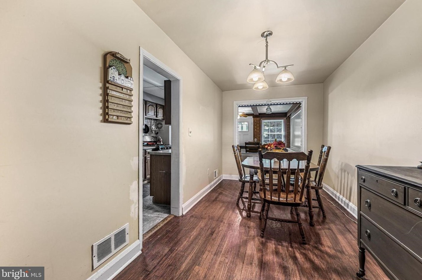 128 Riverthorn Rd, Baltimore MD 21220-4820 exterior