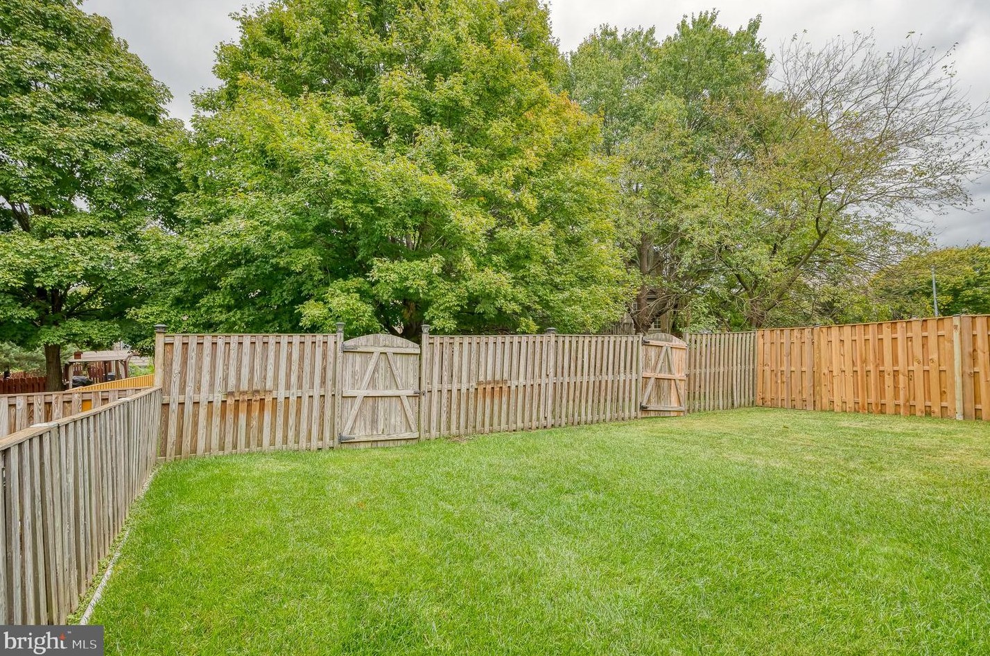 7 Turnmill Ct, Baltimore MD  21236-5554 exterior