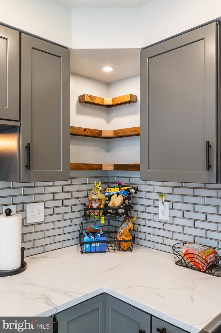 7 Turnmill Ct, Baltimore MD  21236-5554 exterior