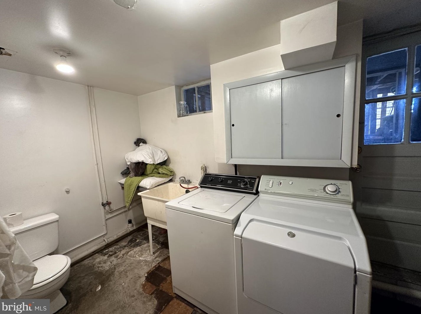 7463 Durwood Rd, Baltimore MD 21222-1332 exterior