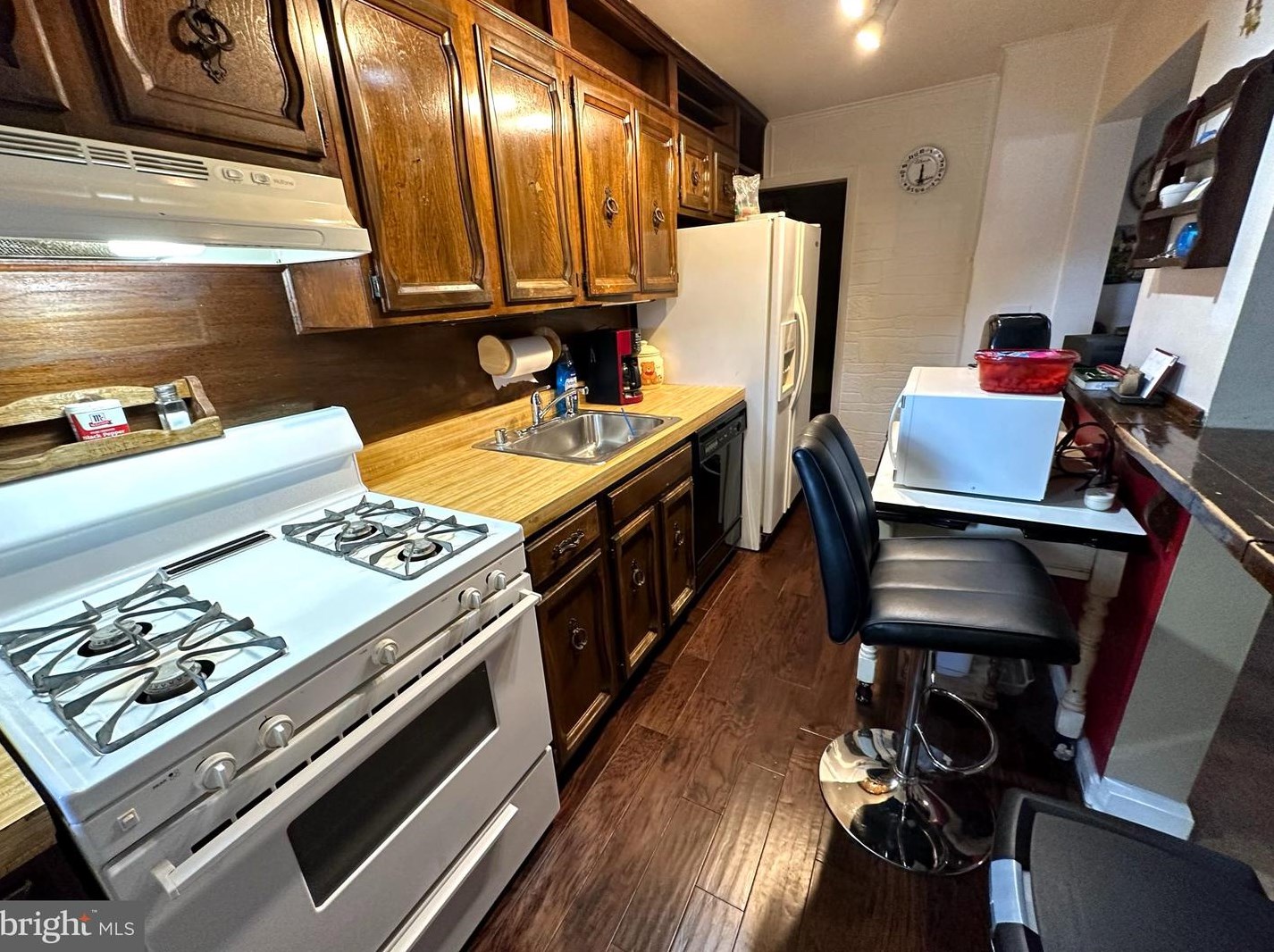 7463 Durwood Rd, Baltimore MD 21222-1332 exterior