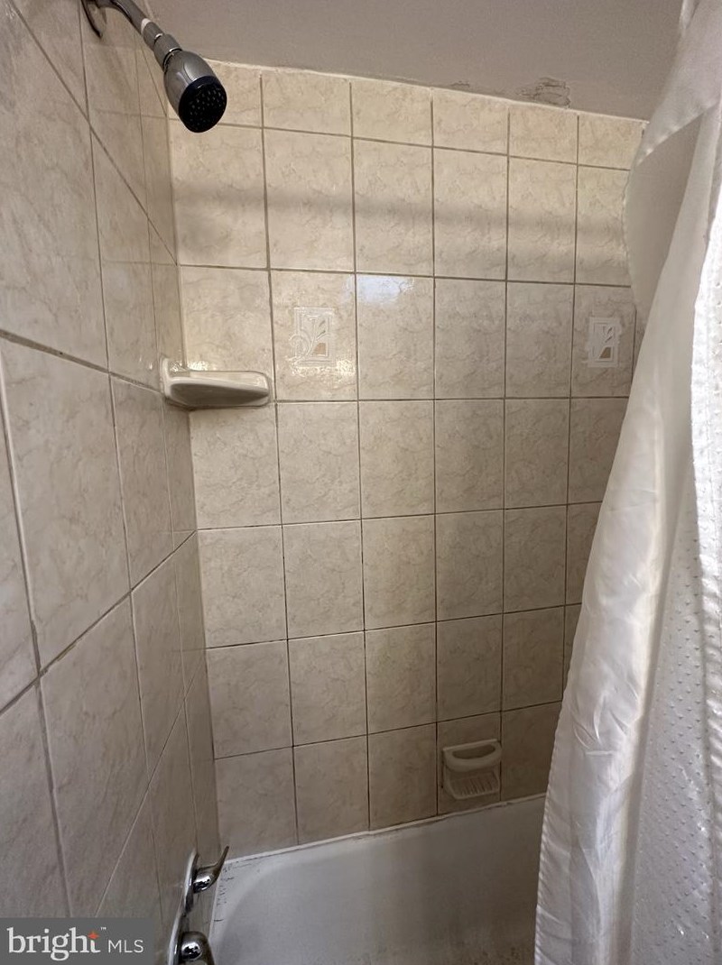 7463 Durwood Rd, Baltimore MD 21222-1332 exterior