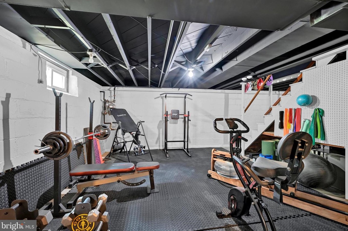 302 Brk Rd, Baltimore MD 21286-5634 exterior