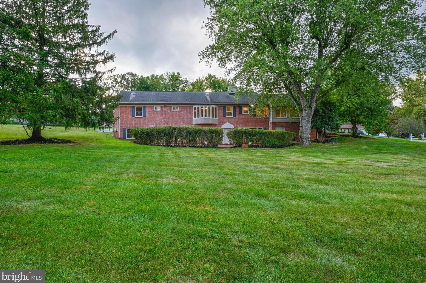 1125 Gypsy Ln, Baltimore MD  21286-1463 exterior