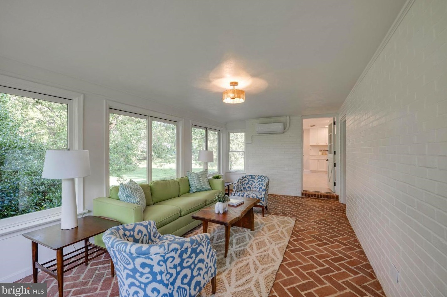 1125 Gypsy Ln, Baltimore MD  21286-1463 exterior