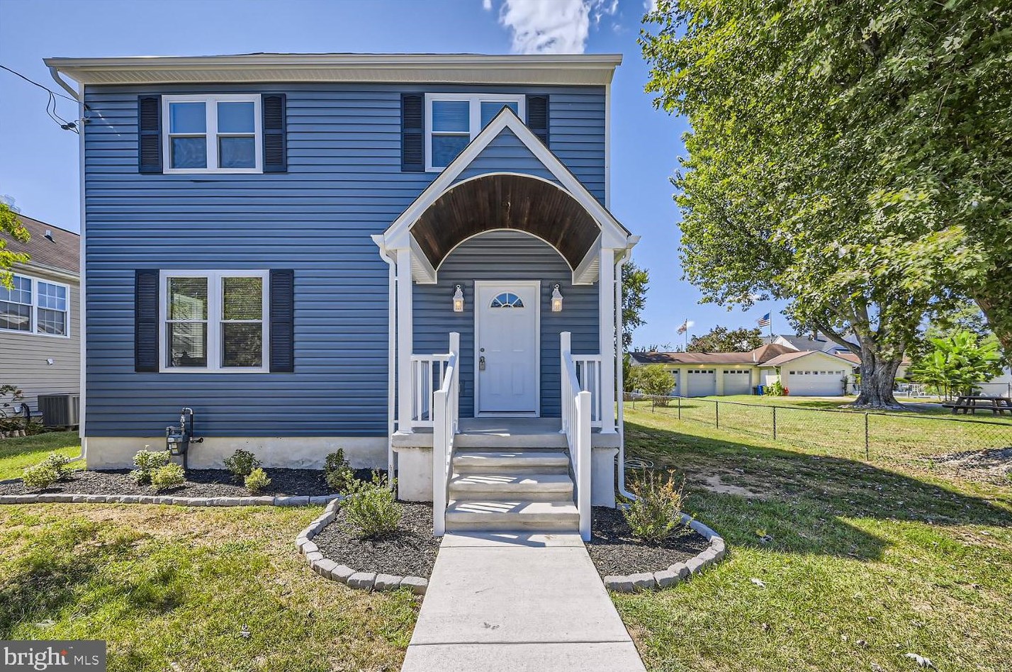 208 Margaret Ave, Baltimore MD  21221-6852 exterior