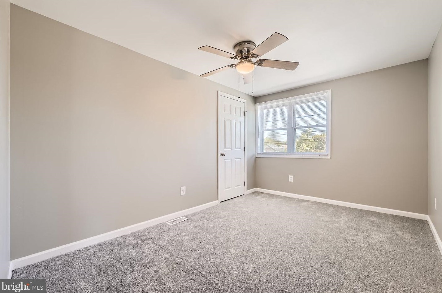 208 Margaret Ave, Baltimore MD  21221-6704 exterior