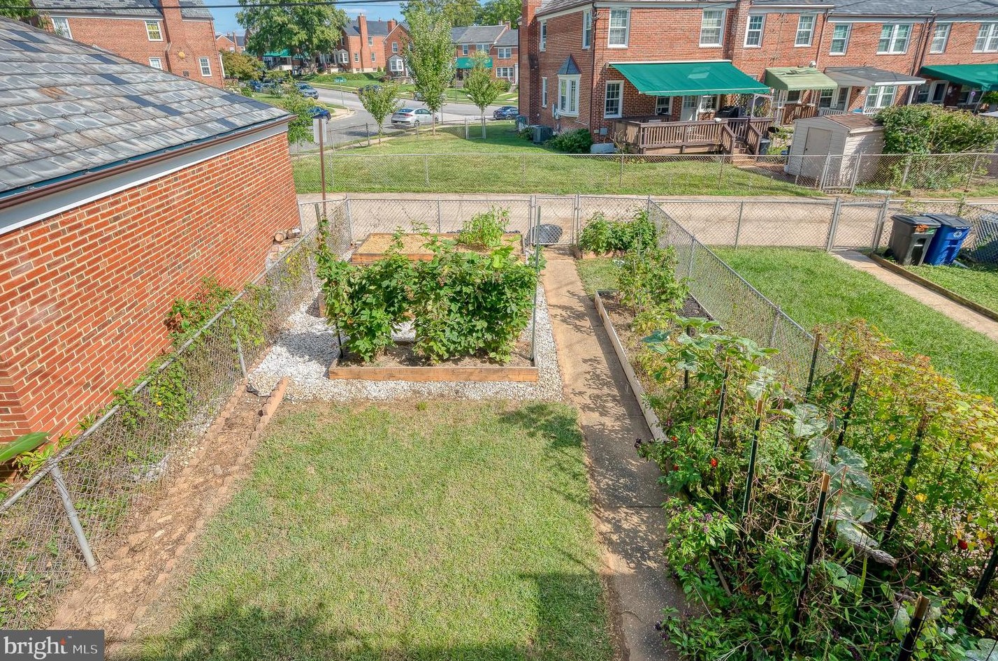 341 Stratford Rd, Baltimore MD  21228-1845 exterior