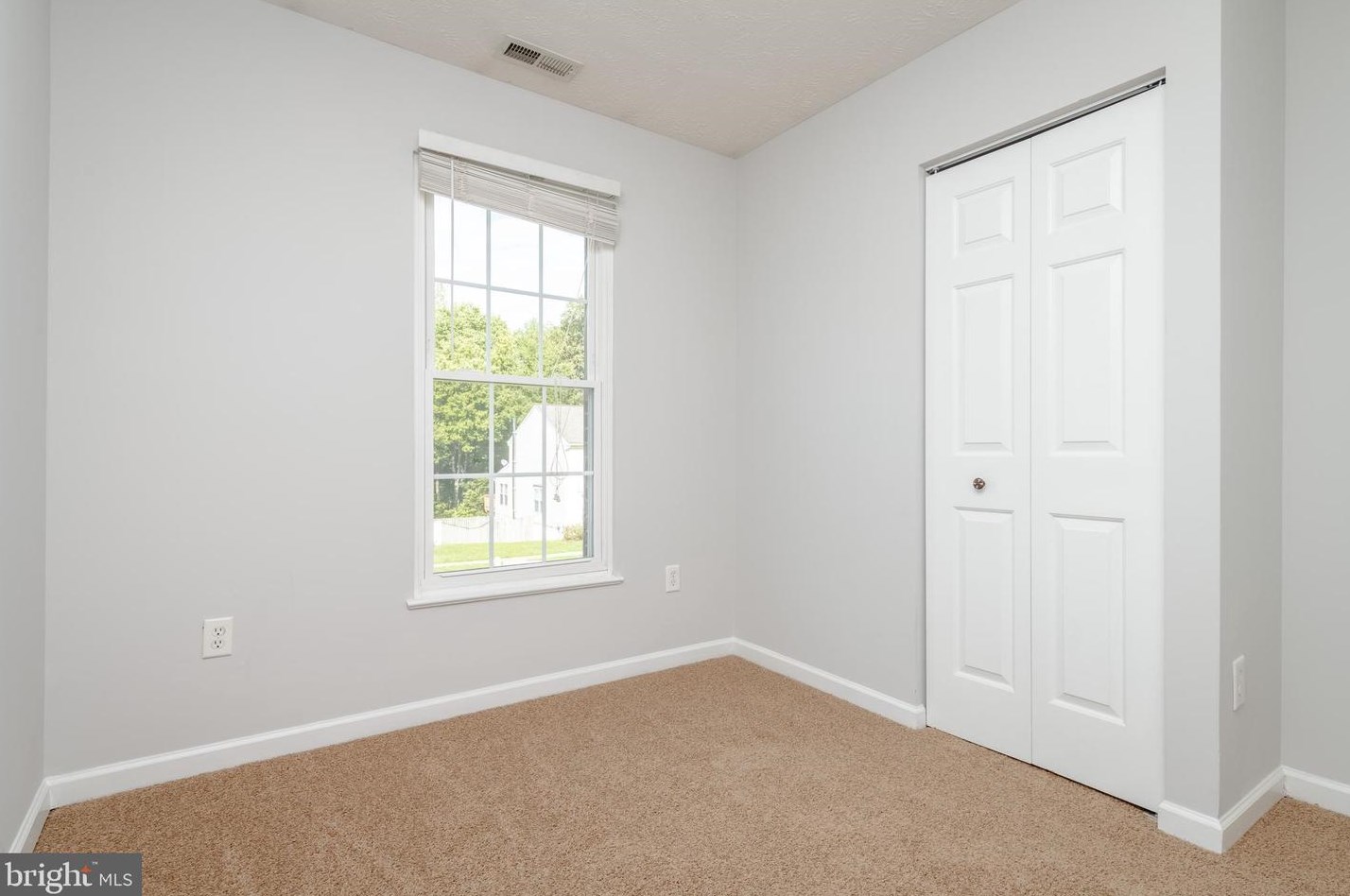 5221 Torrington Cir, Baltimore MD  21237-4904 exterior