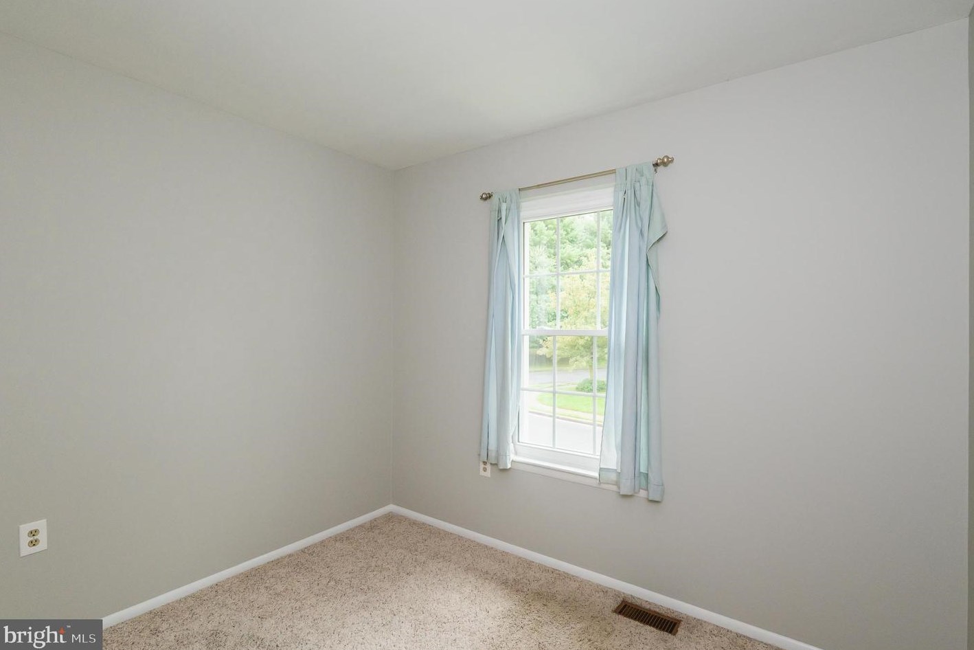 3024 Br Ln, Baltimore MD 21234-1242 exterior