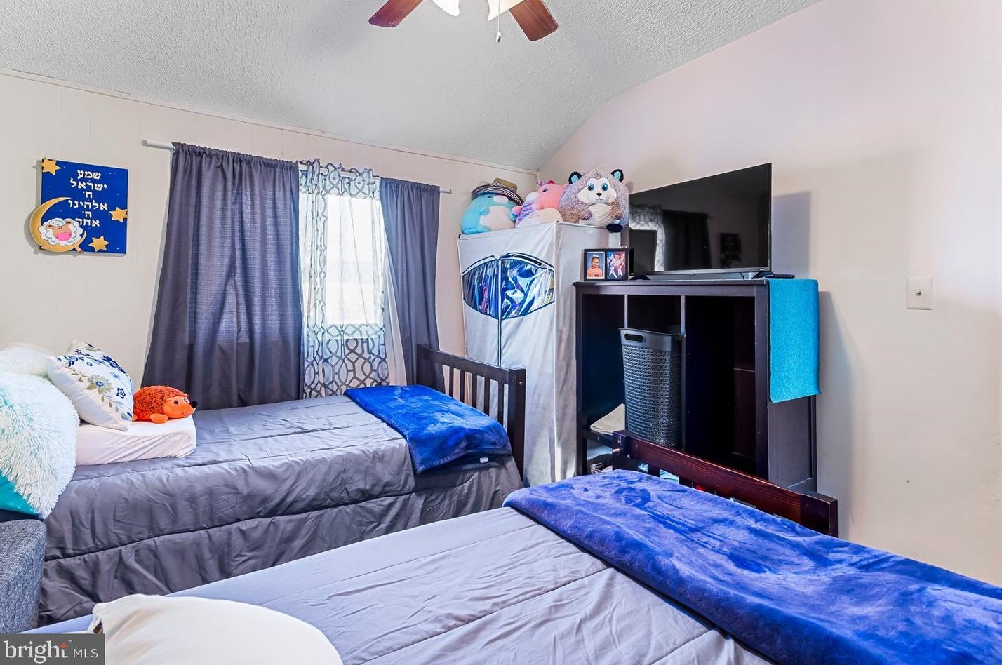 8019 Kimberly Rd, Baltimore MD 21222-2602 exterior