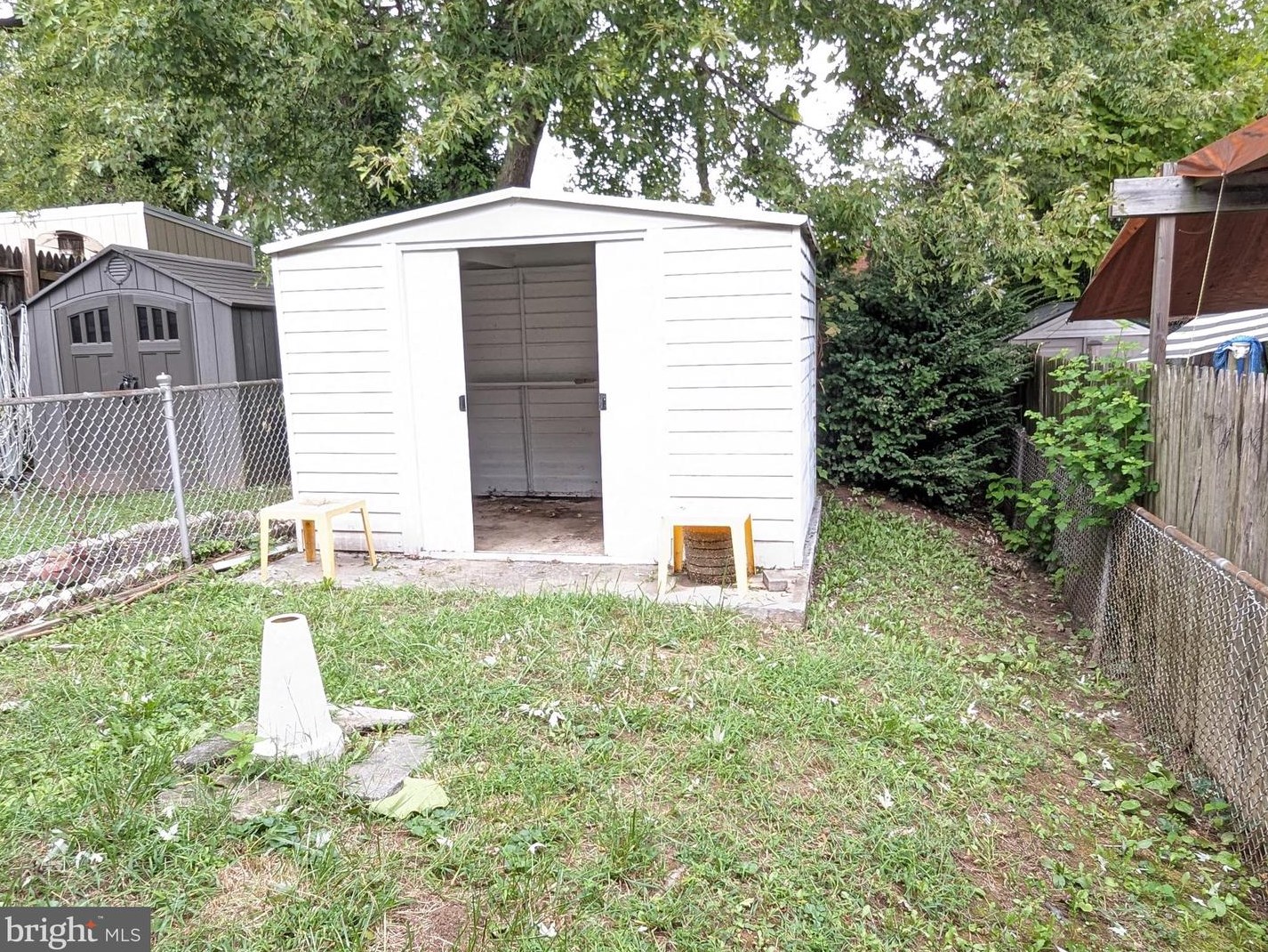 3193 Bero Rd, Baltimore MD 21227-3431 exterior