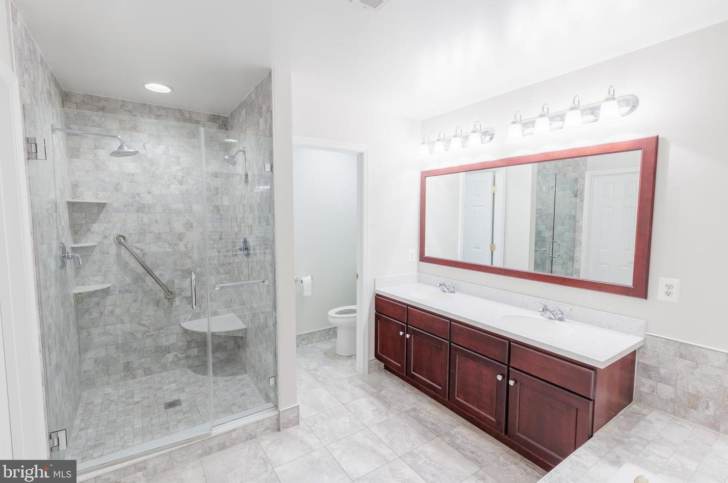 8205 Selwin Ct, Baltimore MD 21237-3363 exterior