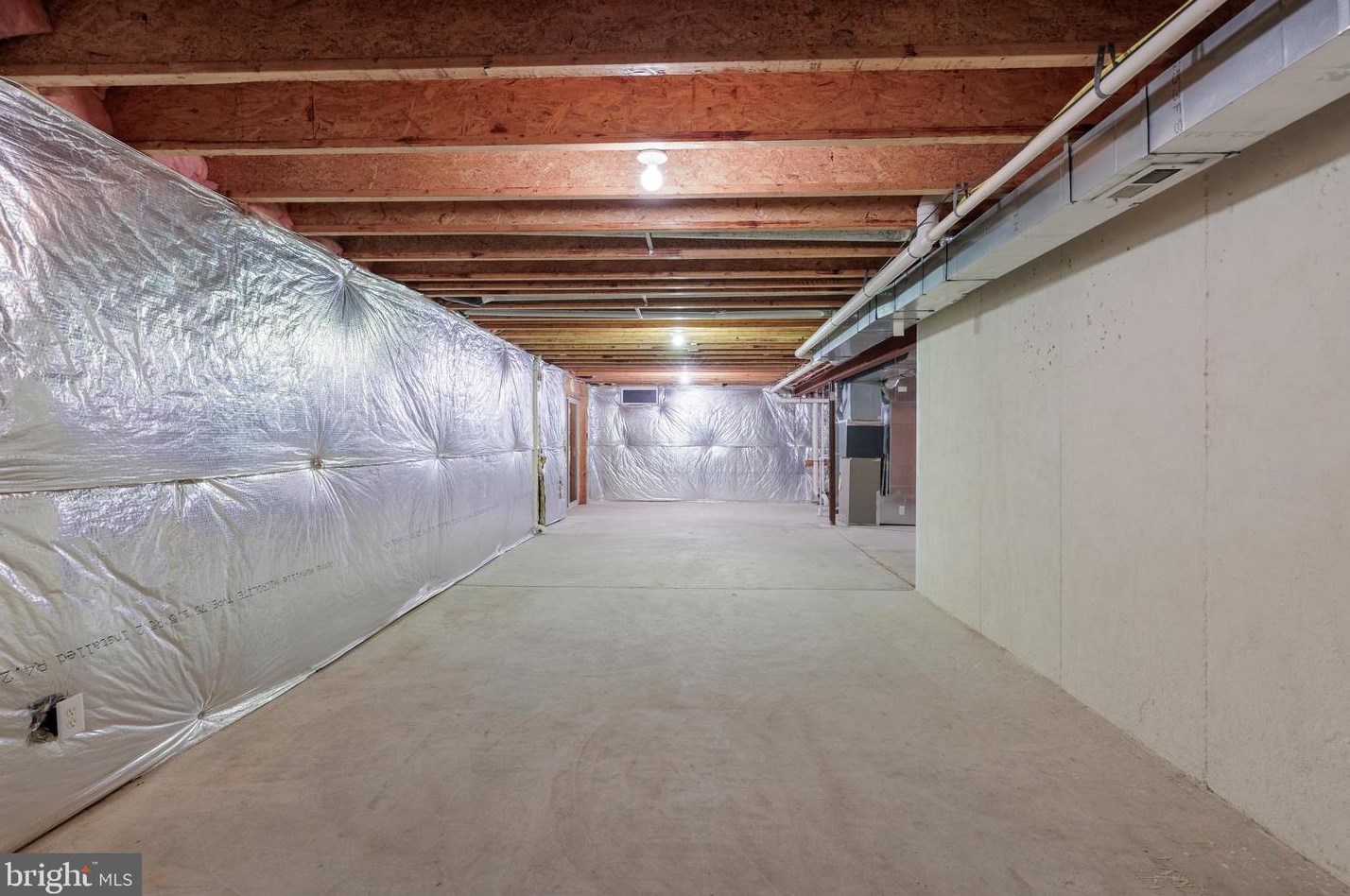 8205 Selwin Ct, Baltimore MD 21237-3363 exterior