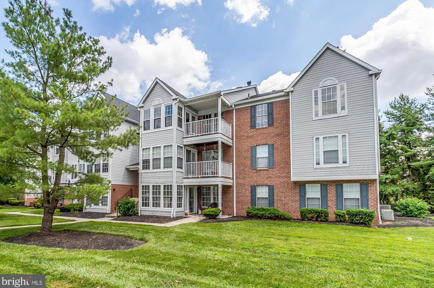 55 Laurel Path Ct, Baltimore MD  21236-5557 exterior