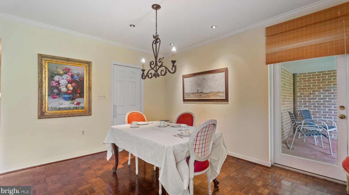 2331 Old Court Rd, Baltimore MD  21208-3422 exterior