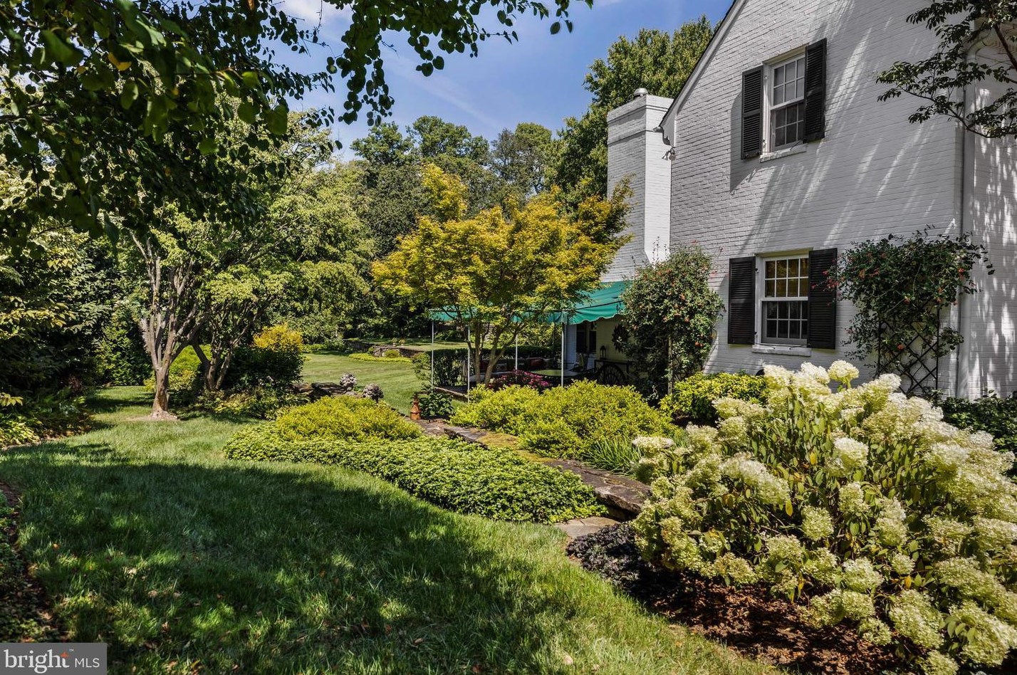 12 Meadow Rd, Baltimore MD 21225-2642 exterior