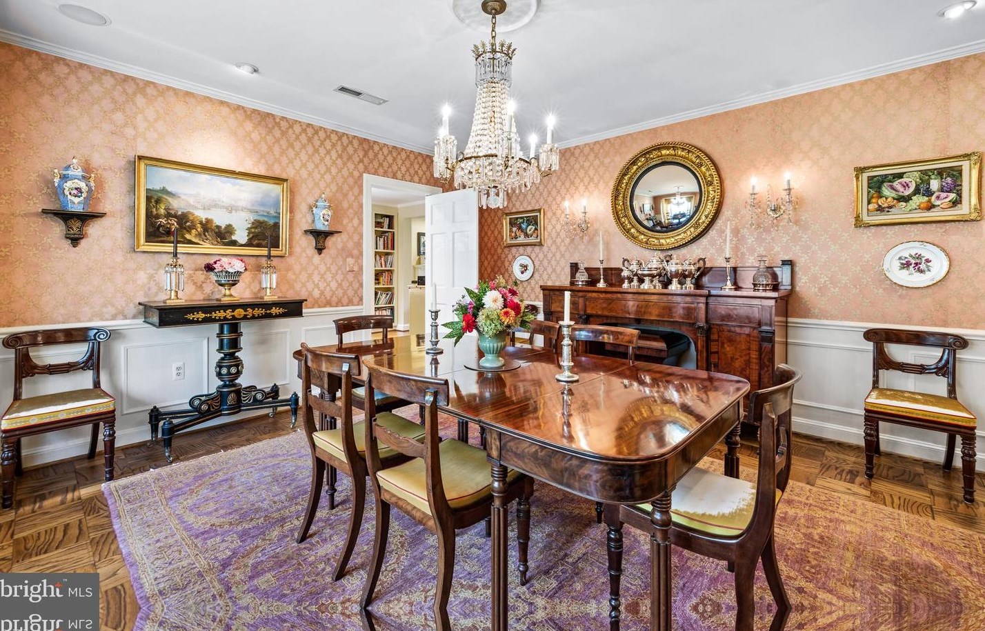 12 Meadow Rd, Baltimore MD 21225-2642 exterior