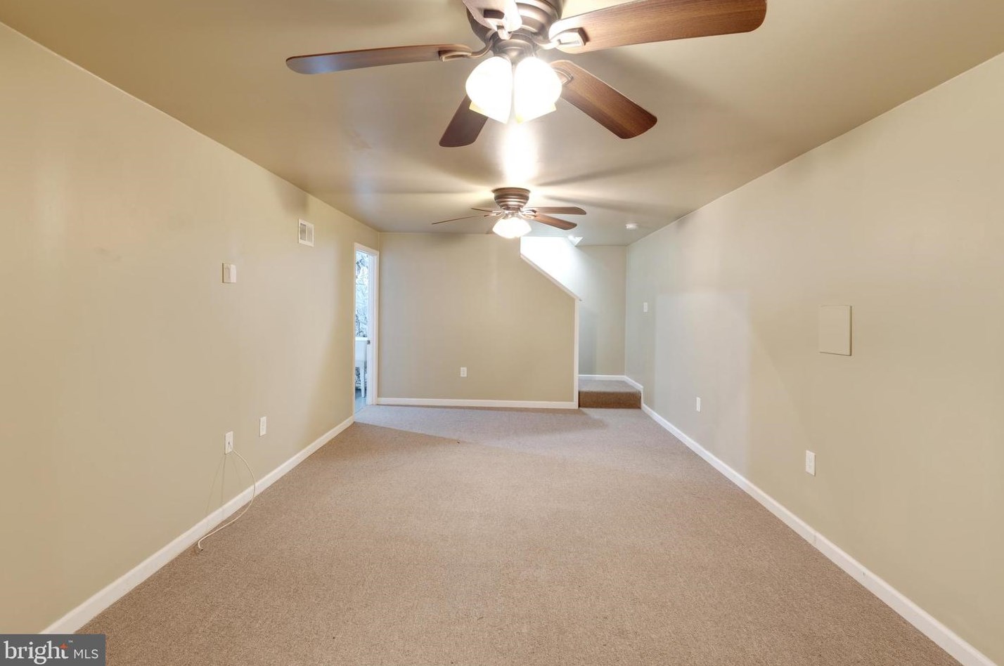 10 Malus Ct, Baltimore MD 21207-4400 exterior