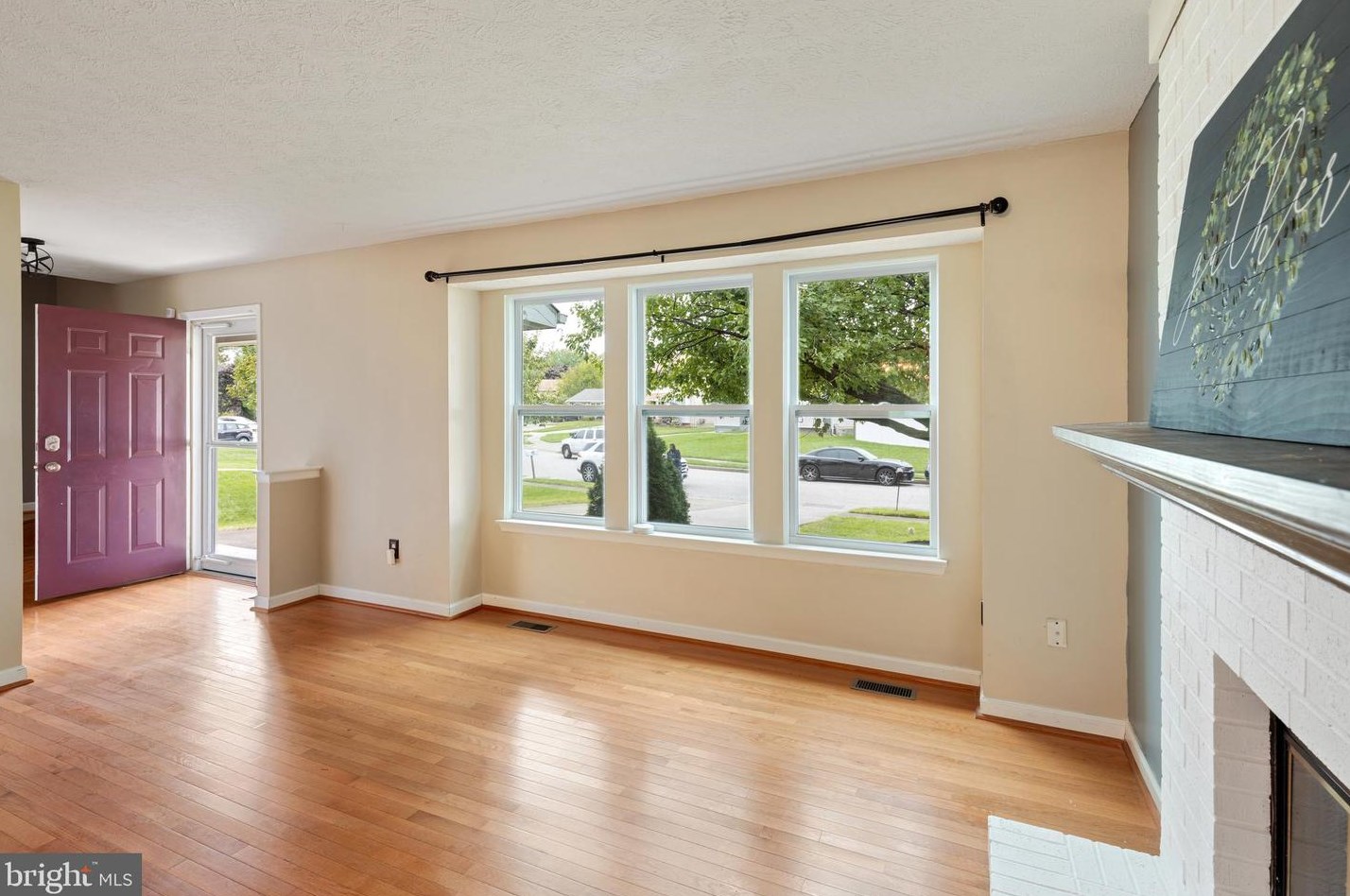 10 Malus Ct, Baltimore MD 21207-4400 exterior