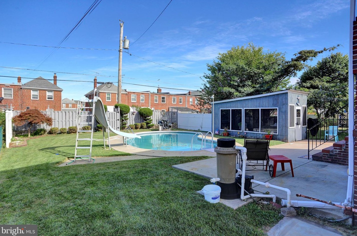 6812 Youngstown Ave, Baltimore MD  21222-1112 exterior