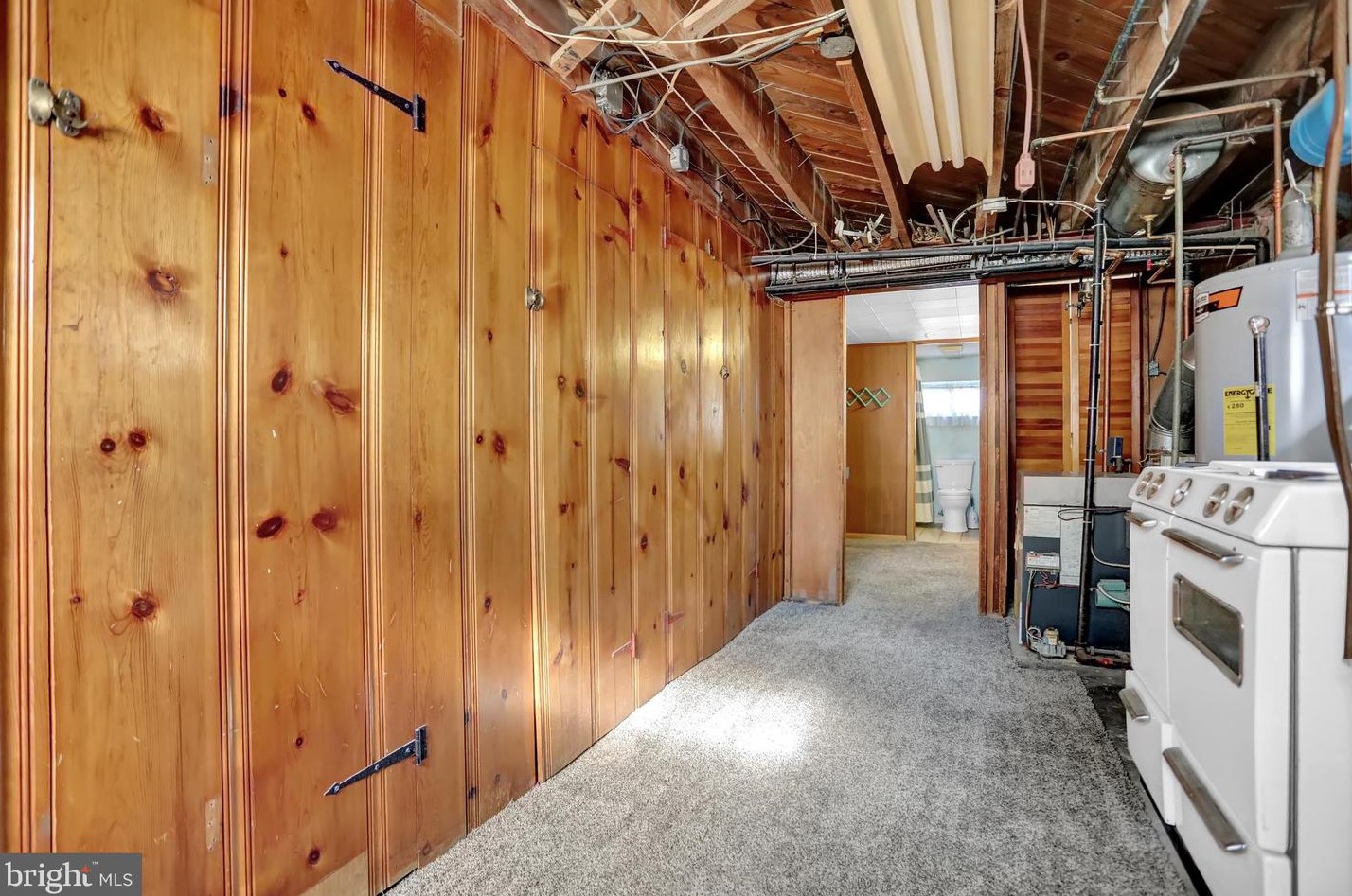 6812 Youngstown Ave, Baltimore MD  21222-1112 exterior