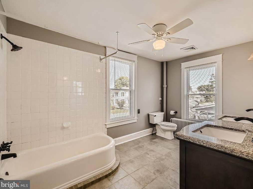 507 Dorsey Ave, Baltimore MD 21221-3506 exterior