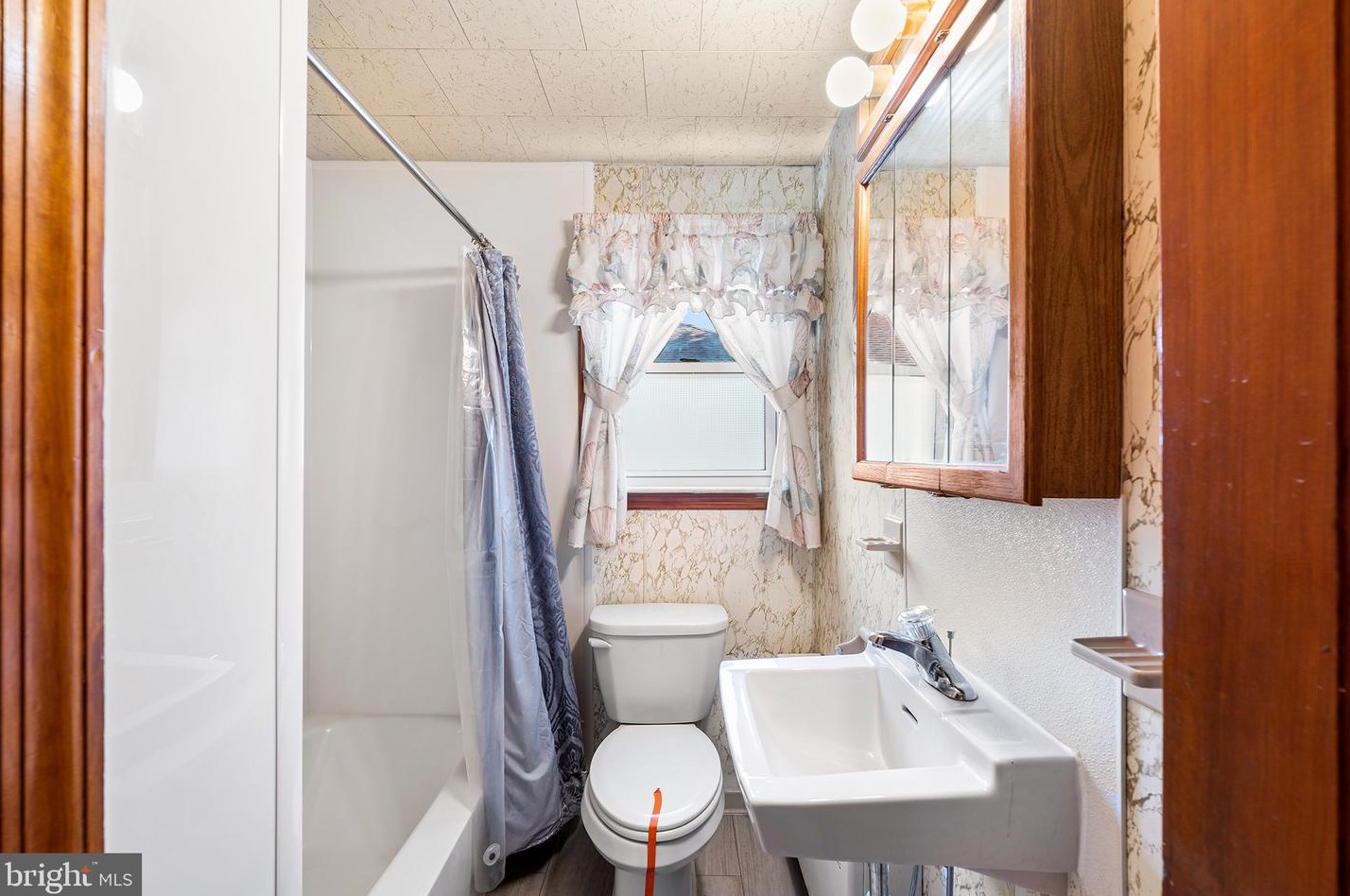 367 Townsend Rd, Baltimore MD 21221-6635 exterior